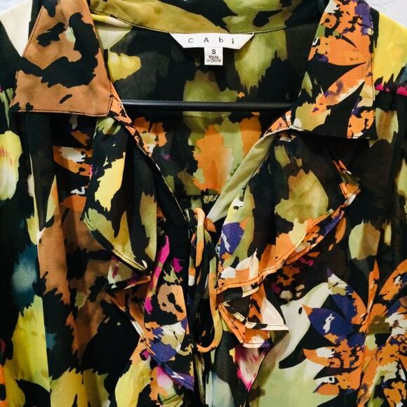 Cabi Floral Sheer Tie Front Blouse Style Size Small - Picture 4 of 7